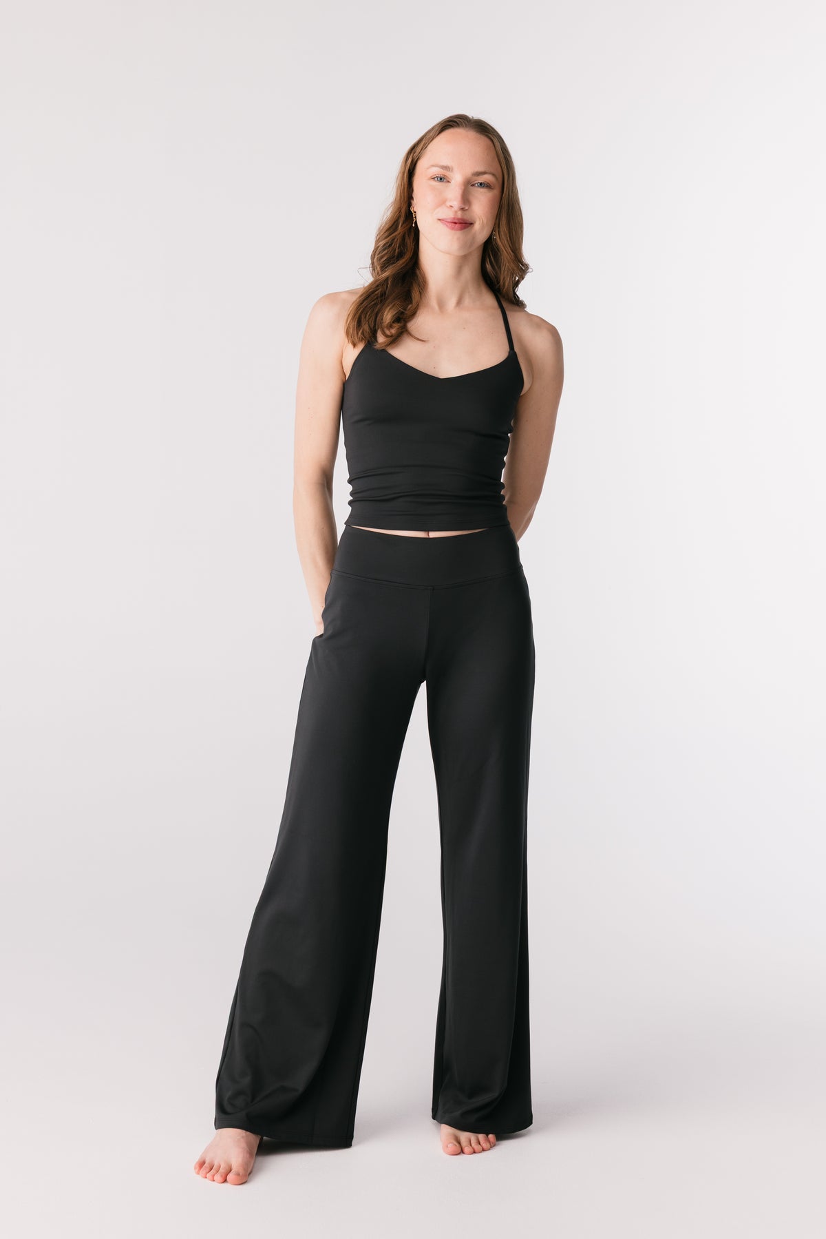 Float Ballet V-Neck Tank Black