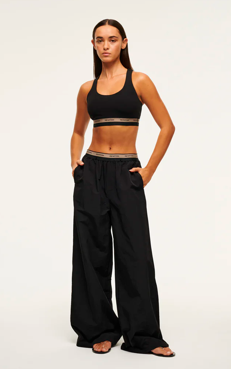 AVANT SPORTS BRA BLACK