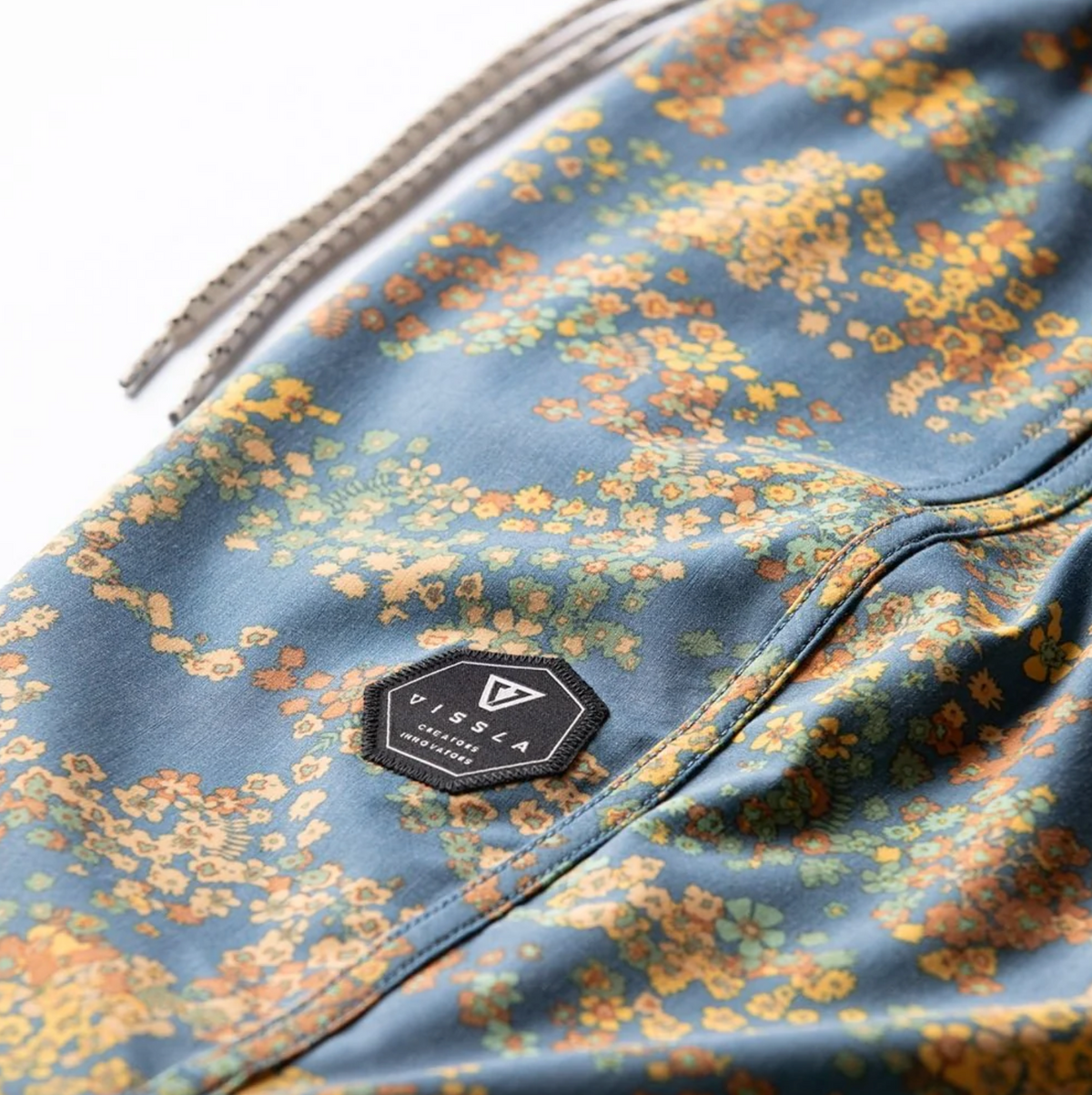 Botanica 18.5" Boardshort-DKD