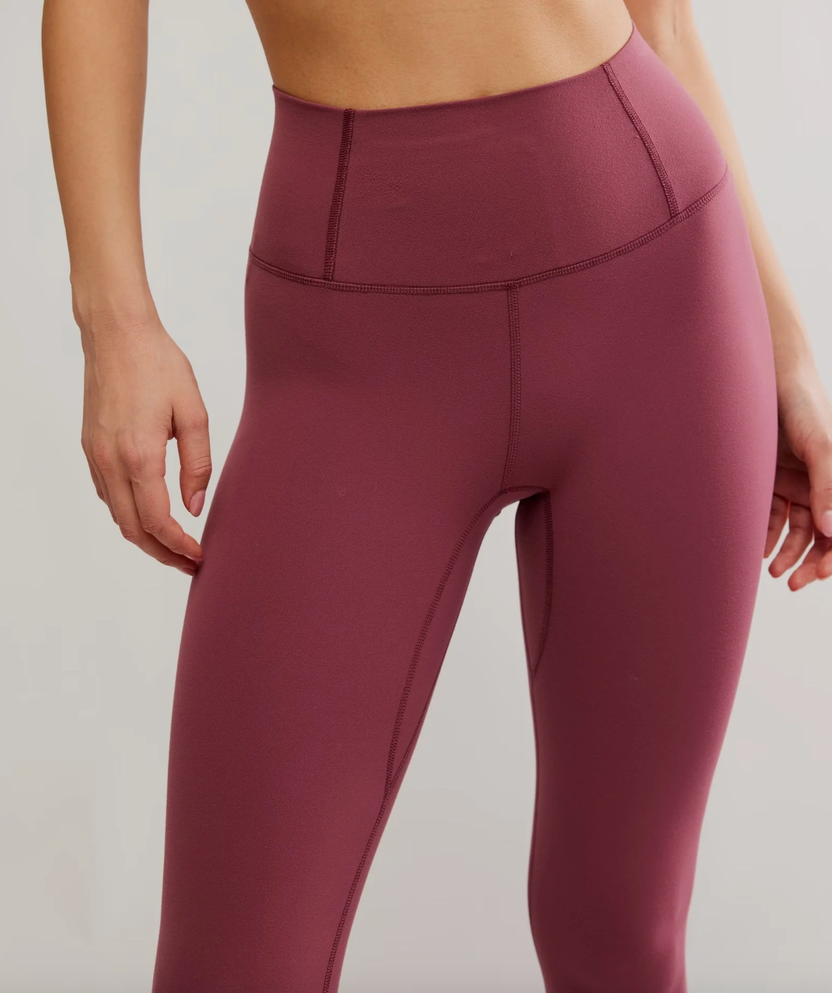 NEVER BETTER LEGGING CLOVE