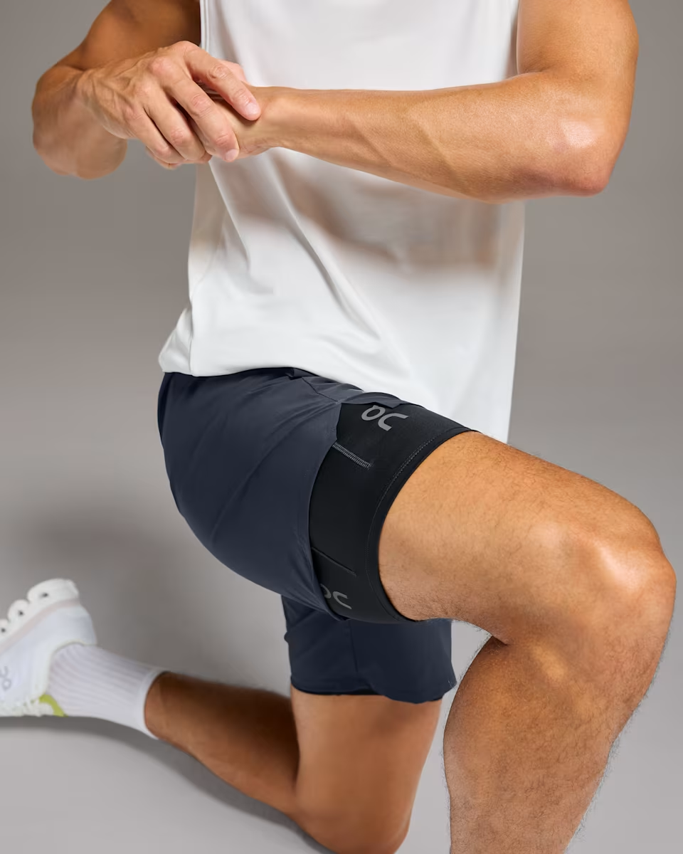 Performance Hybrid Short Men Navy