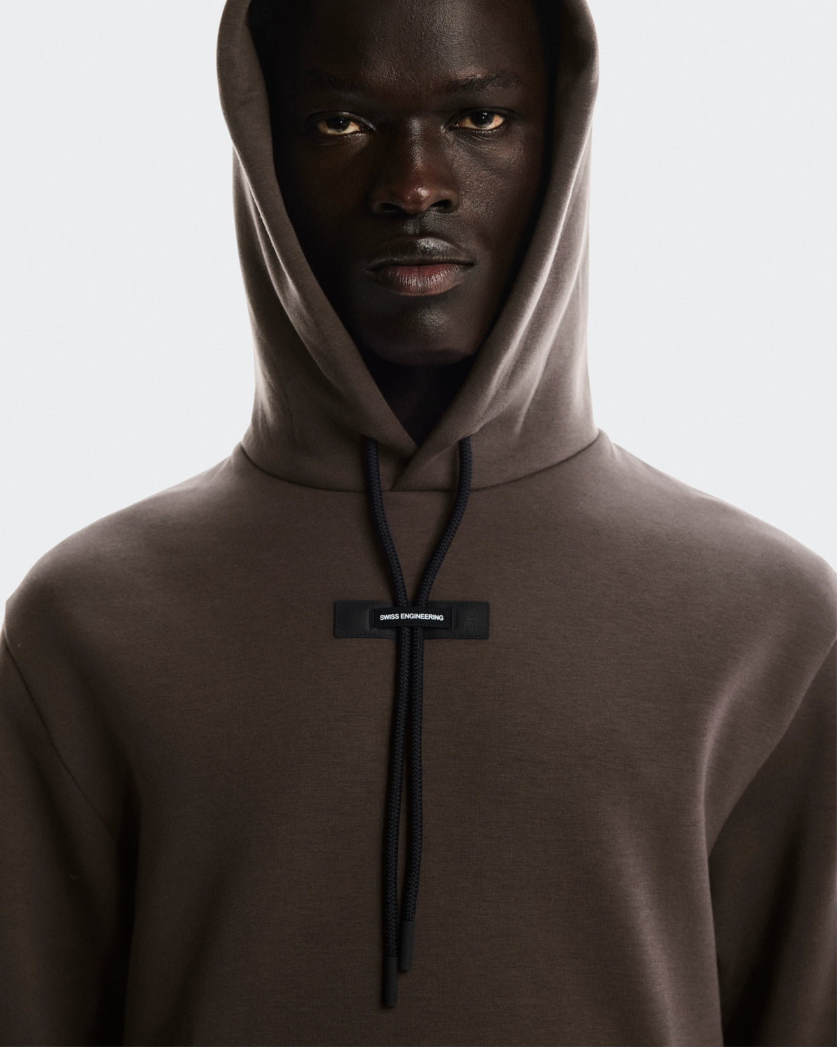Focus Tech Hoodie Men Pebble