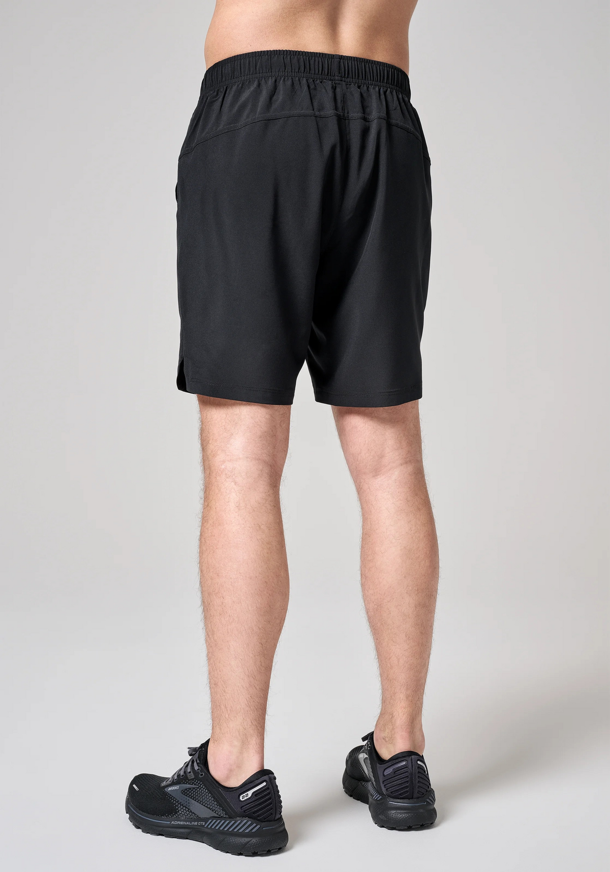 M Essentials Training Shorts Black