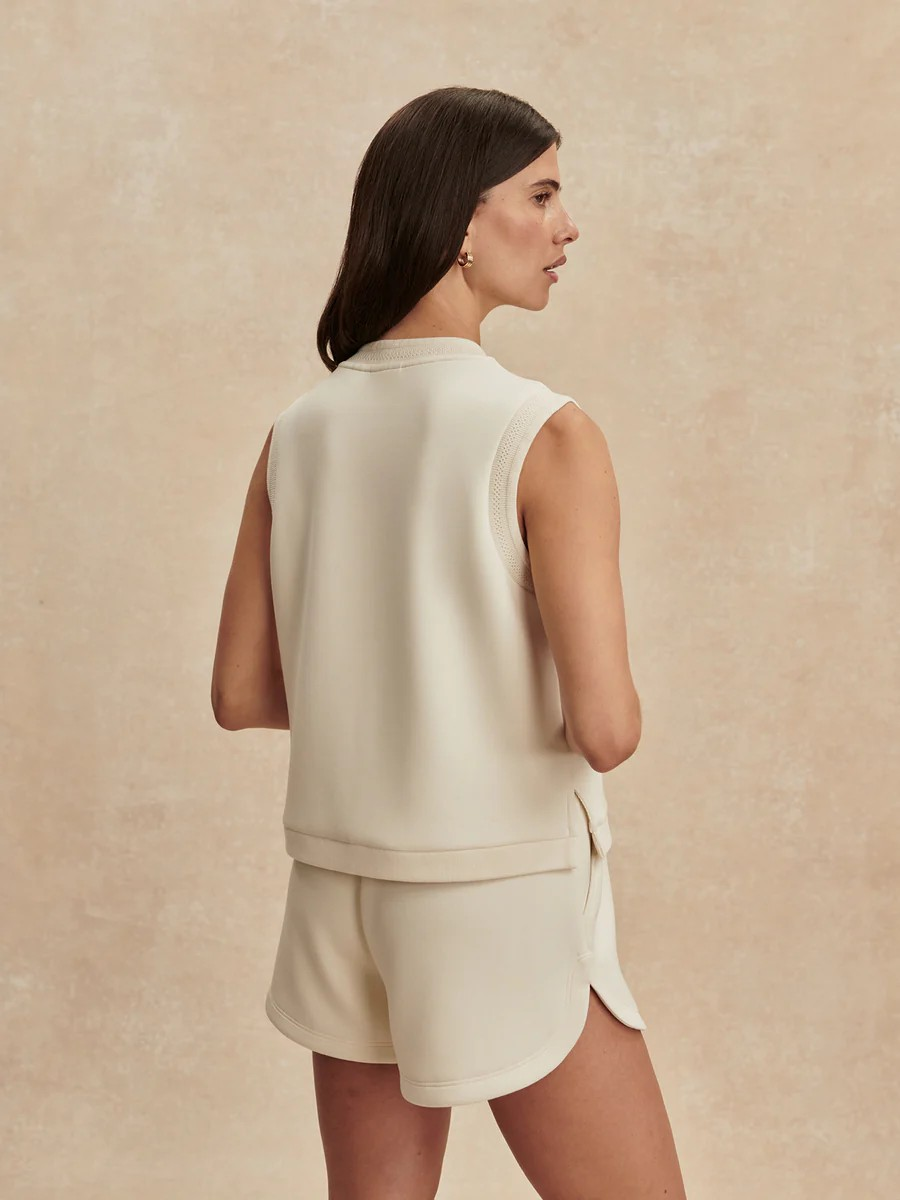 marla button placket tank pristine
