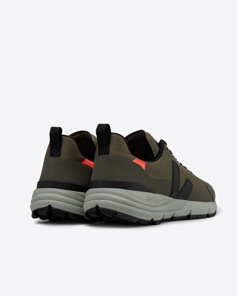 WOMEN'S DEKKAN ALVEOMESH KAKI BLACK