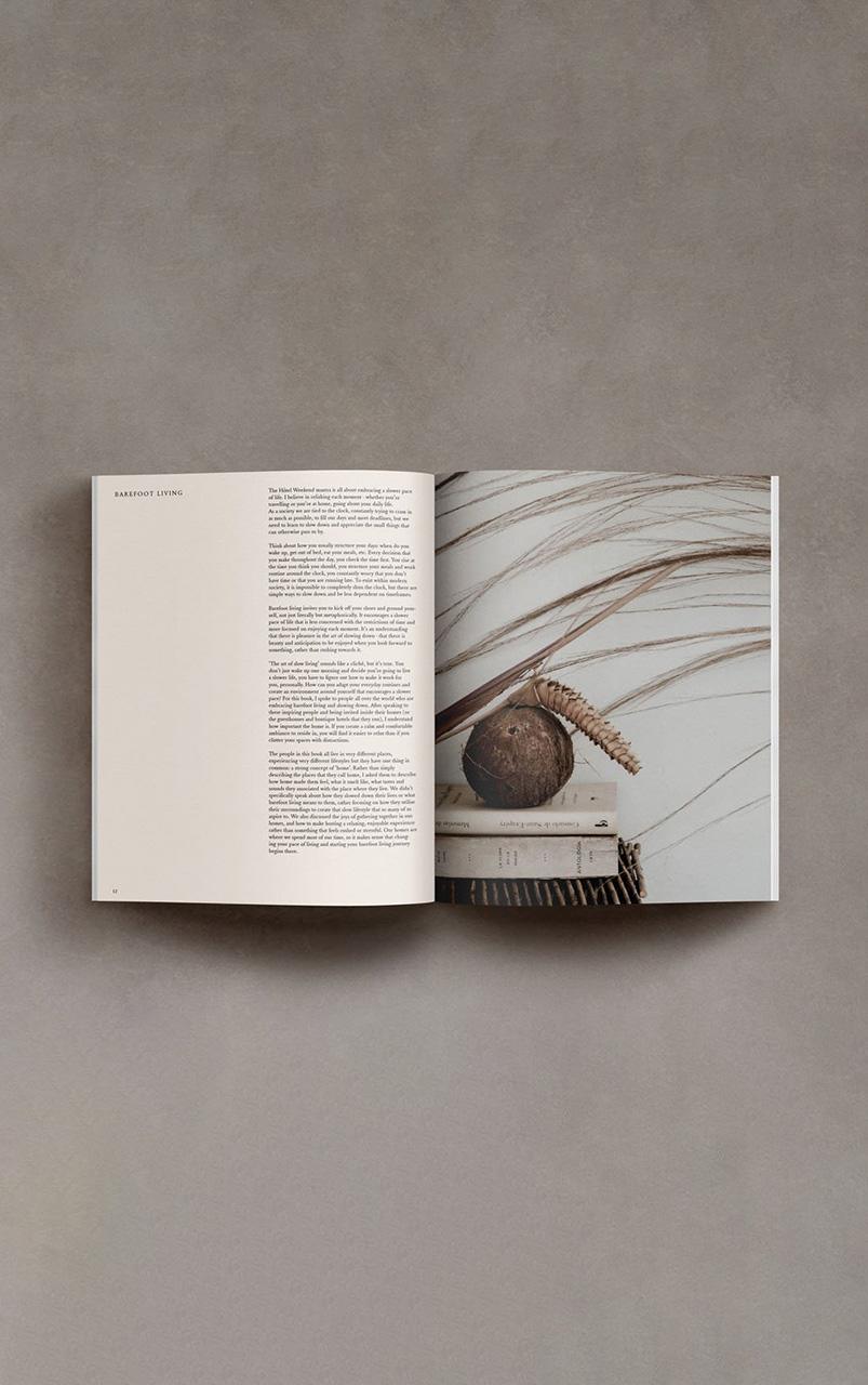 BAREFOOT LIVING BOOK