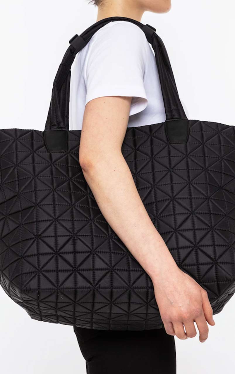 VEE TOTE LARGE BLACK