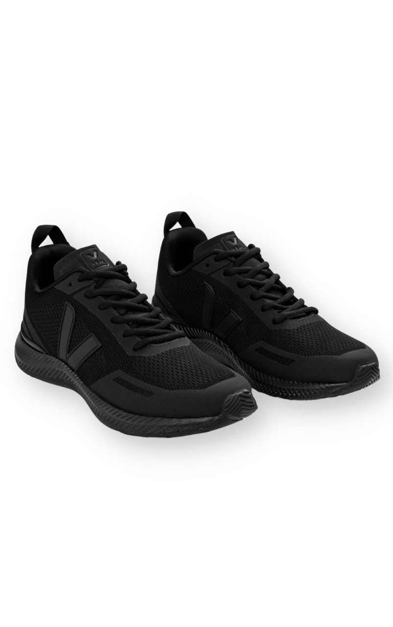 WOMAN IMPALA ENGINEERED-MESH FULL BLACK