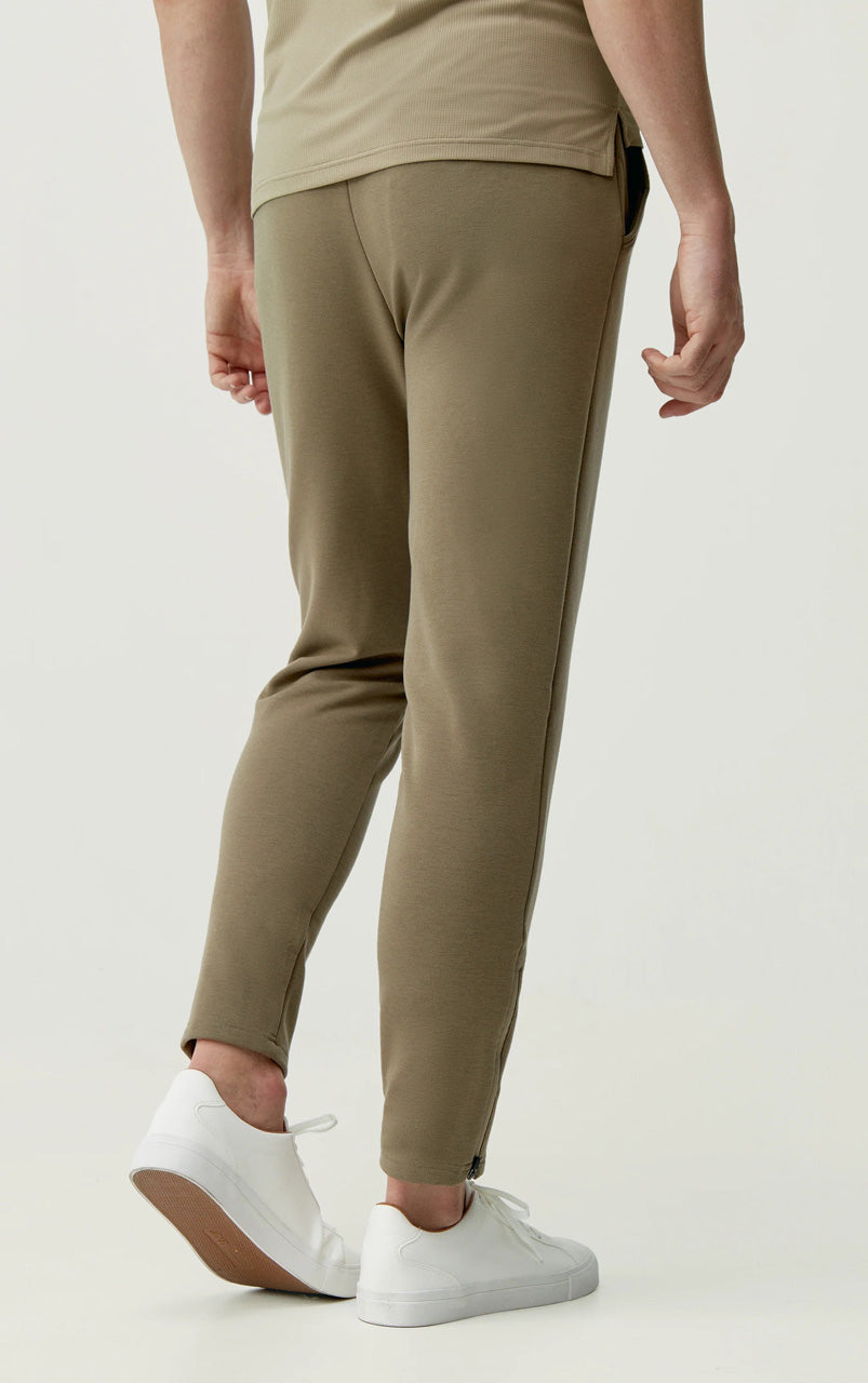 Jogger Jucar Root