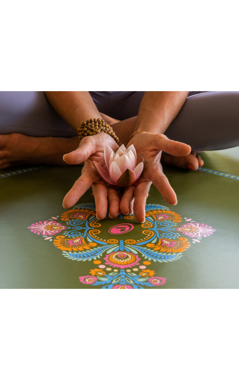 Liforme Mindful Garden Yoga Mat - Olive/Floral