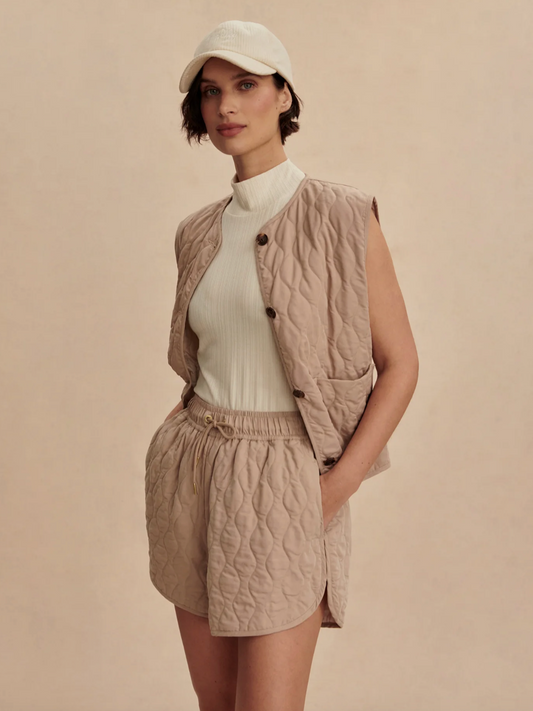 catrine quilted short light taupe