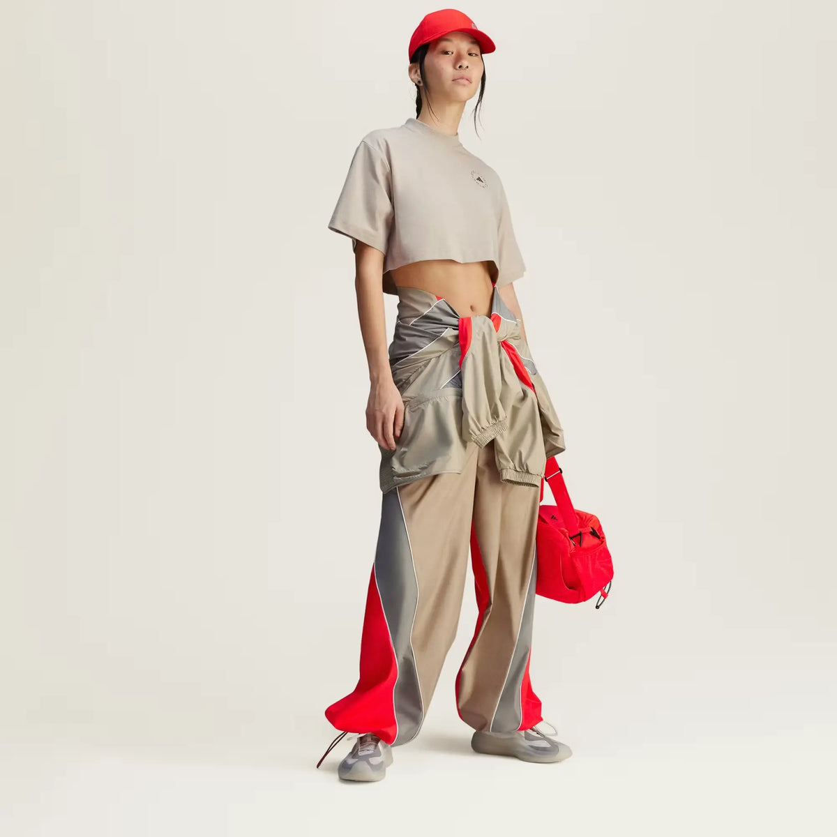 aSMC CROP TEE DESSAN