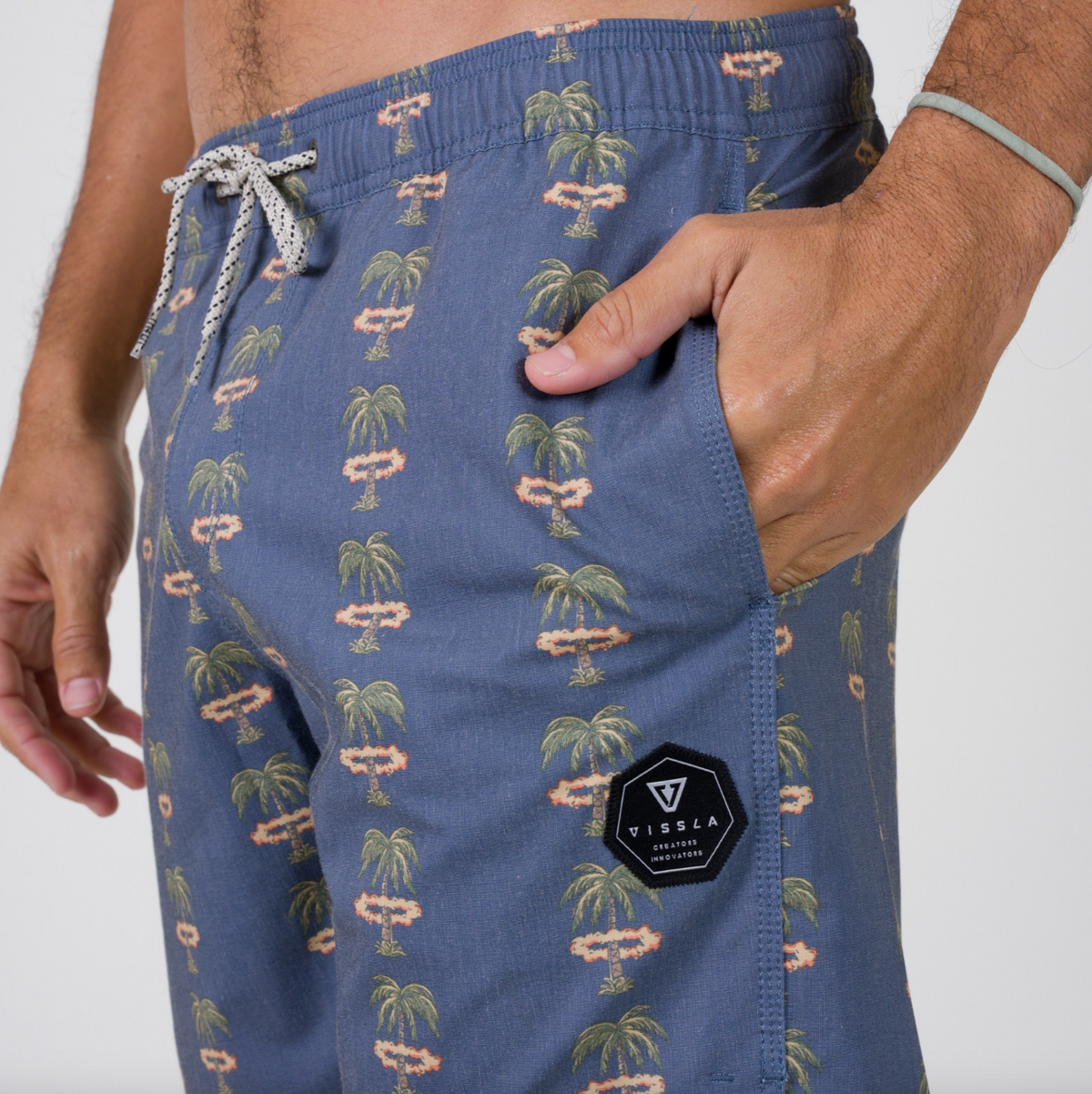 Atomic Palms 16.5" Ecolastic-MID