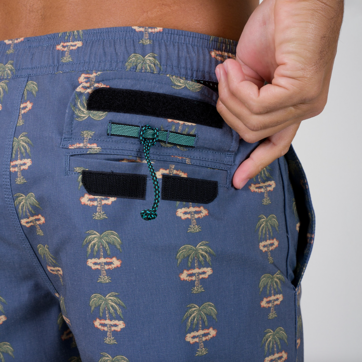 Atomic Palms 16.5" Ecolastic-MID