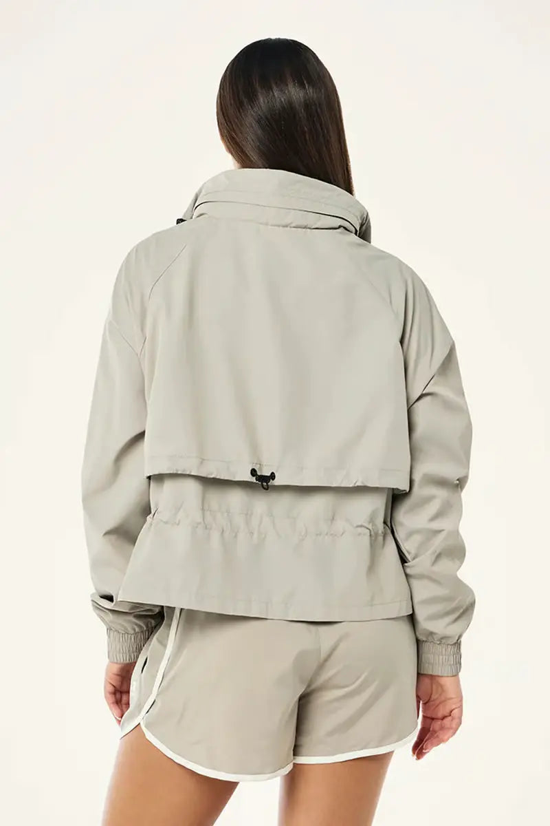 SHELTER JACKET BISCUIT