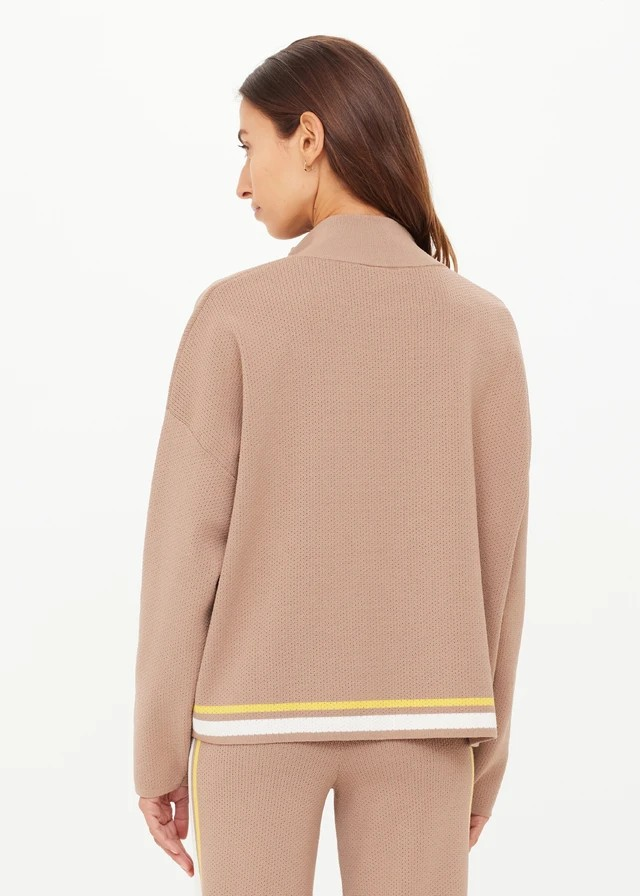 VENETO CARTER KNIT ZIP TOP MOCHA