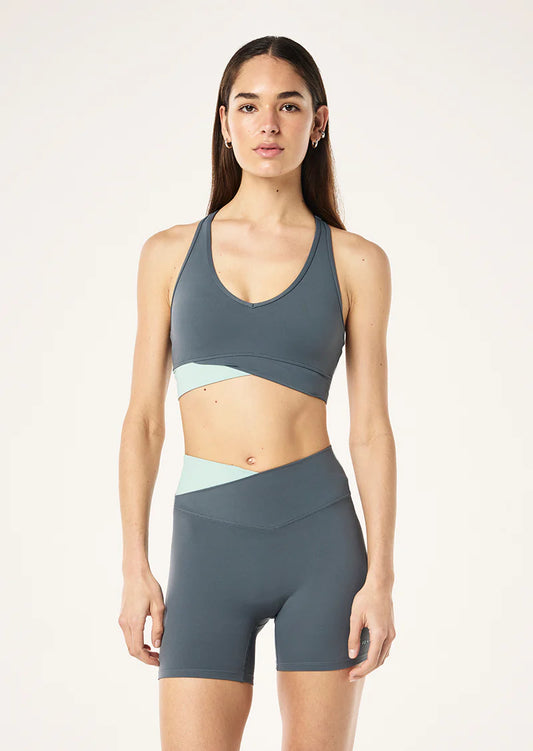 WANDER SPORTS BRA THUNDER / DUSTY MINT