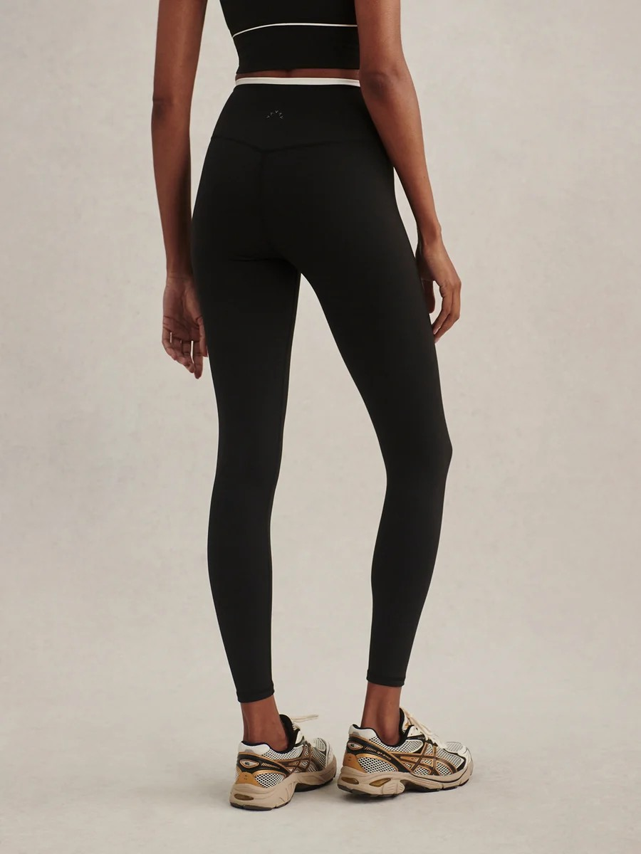 always contrast high rise legging 25 black / snow white