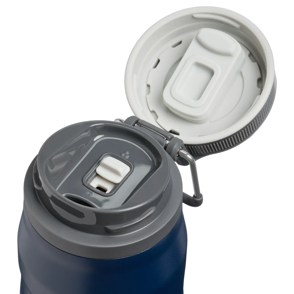 The IceFlow Twist Flip Bottle Dark Navy 0.71L