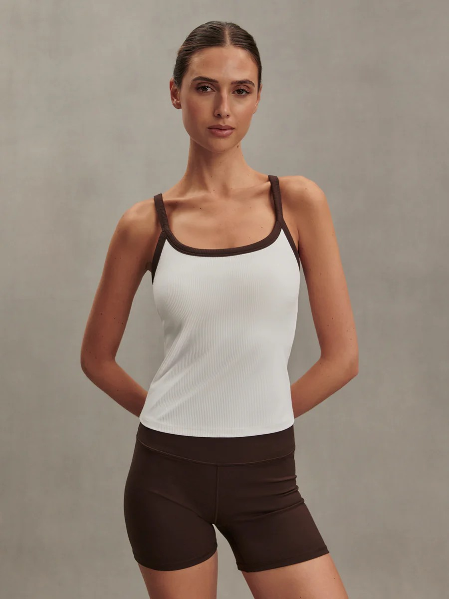 theon scoop neck tank white / coffee bean