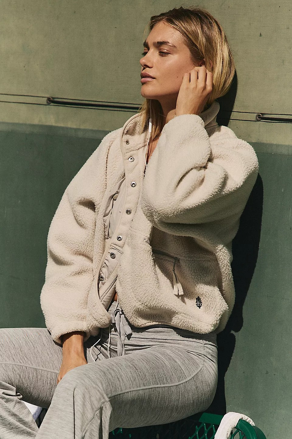 HIT THE SLOPES JACKET / LIGHT SAND