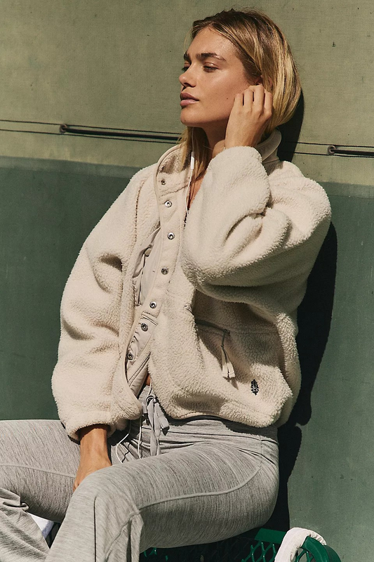 HIT THE SLOPES JACKET / LIGHT SAND