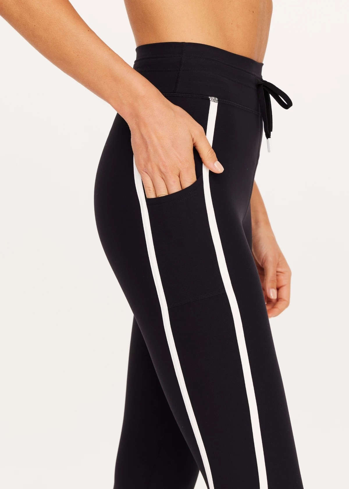 SOL 25IN MIDI PANT BLACK