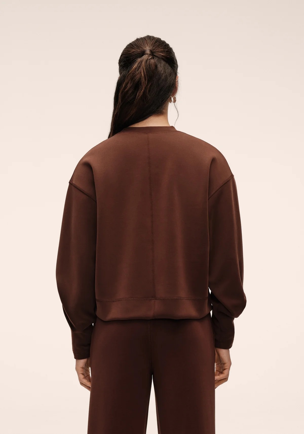 Peachy Crew Neck Dark Brown