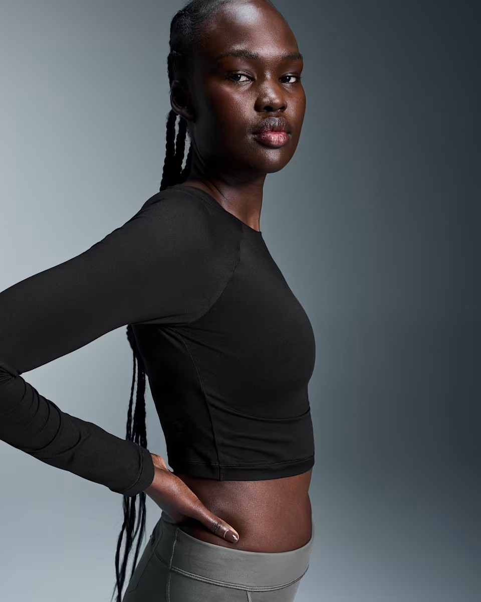 Studio Long-T Crop Women Black
