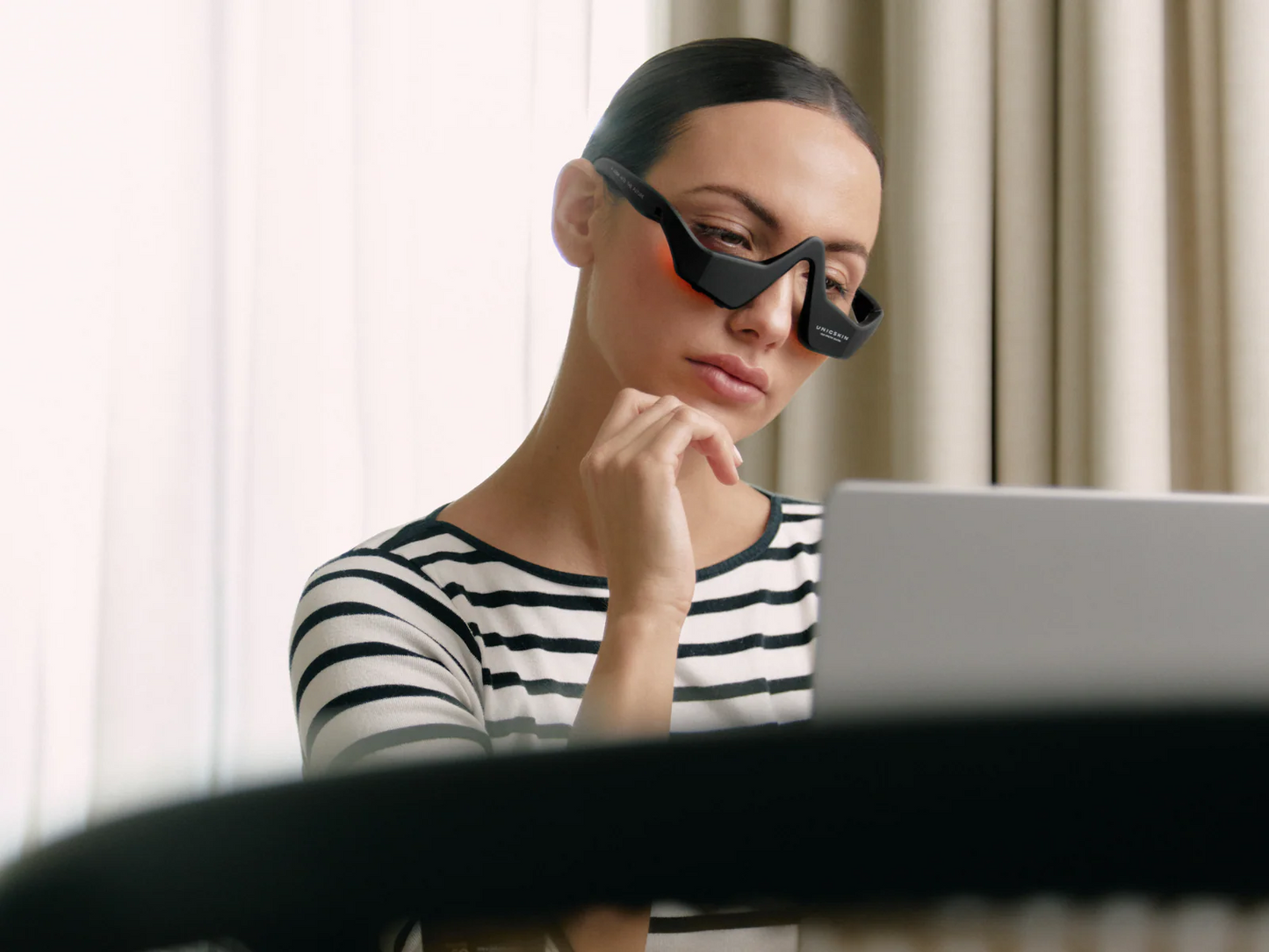 UNICTECH EYE MASK 5.0