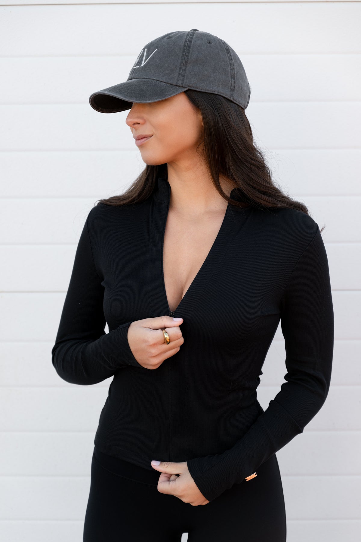 Invisible Zip Jacket Negro