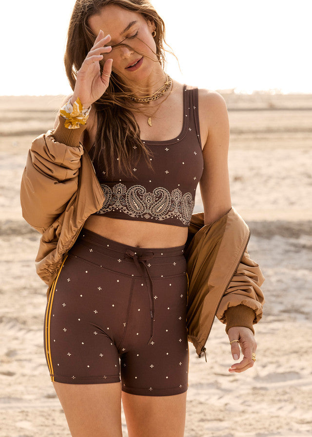 MIKKOLA LOU SCOOP CROP PAISLEY