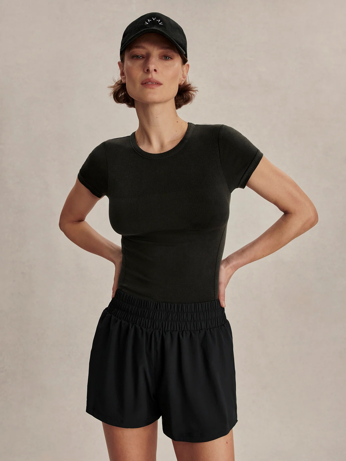 kallin running short 3 black
