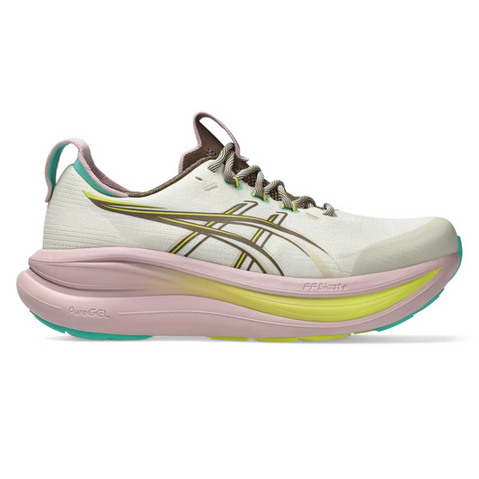 GEL-NIMBUS 28 TR LIGHT DUST/CLAY CANYON