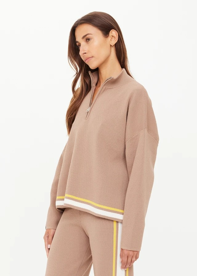 VENETO CARTER KNIT ZIP TOP MOCHA