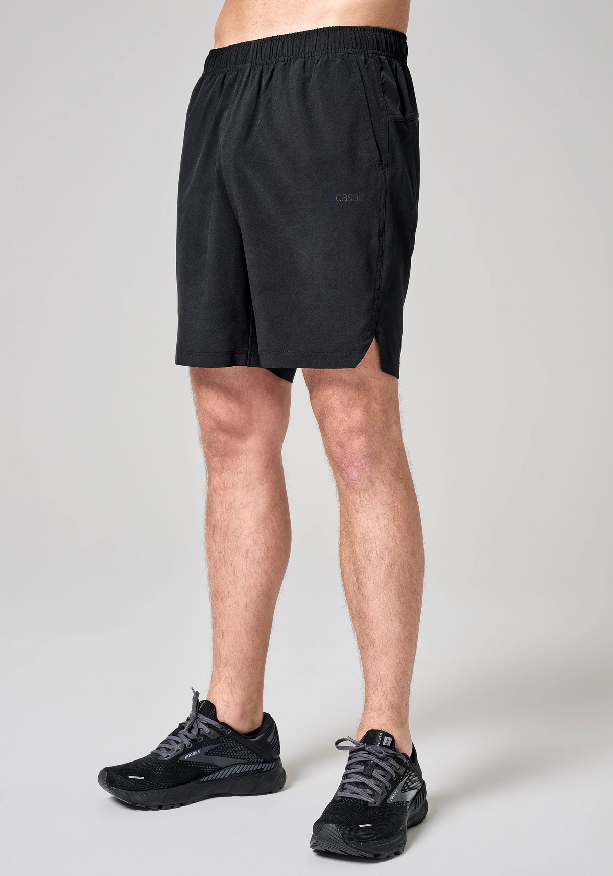 M Essentials Training Shorts Black